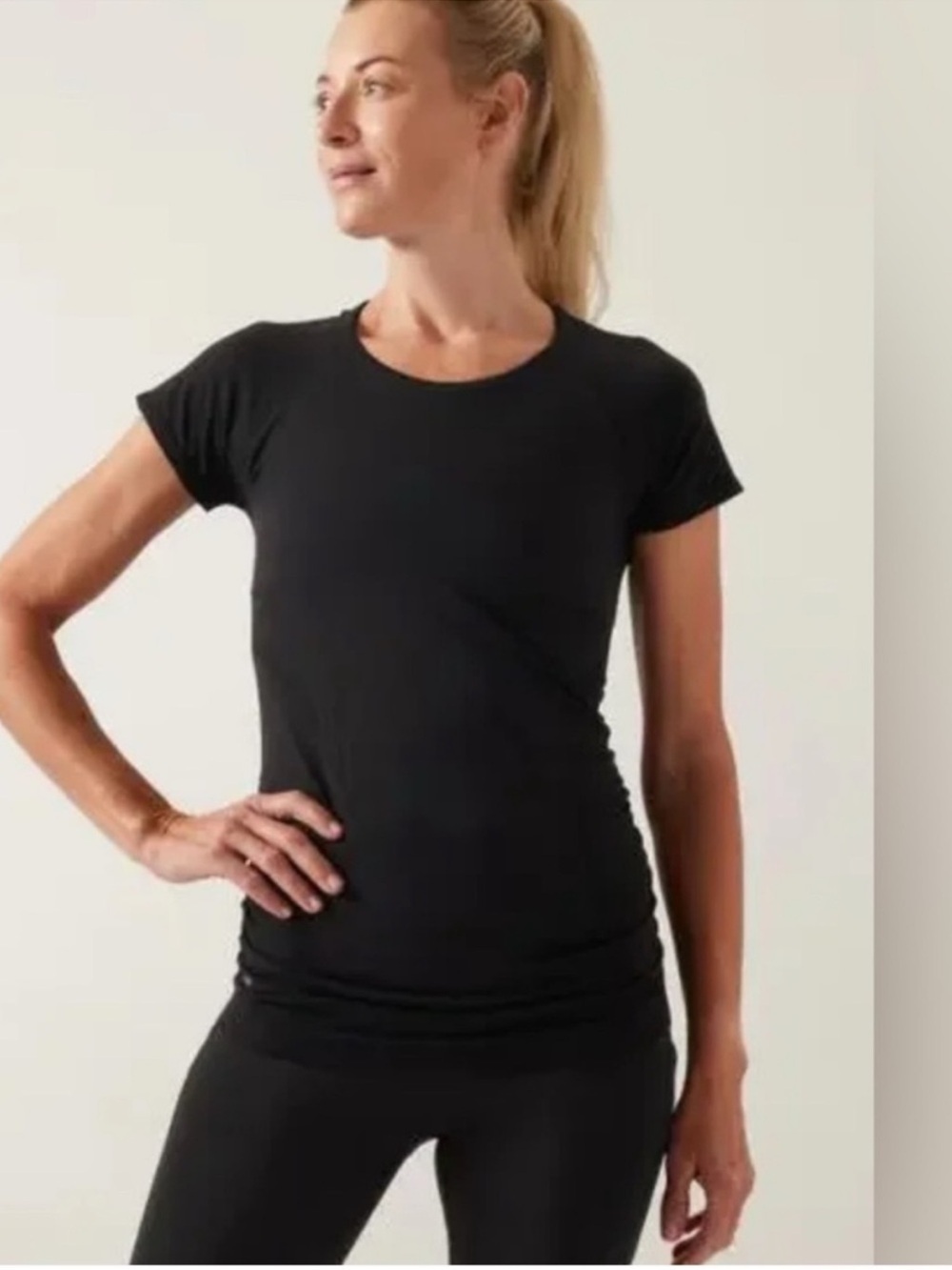 Athleta Speedlight Athletic Seamless Black Tee T-shirt Short Sleeve Ruched M